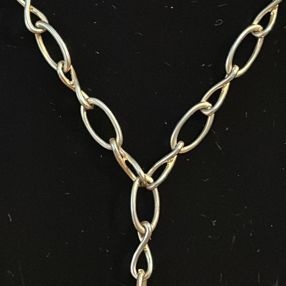 Vintage filigree pendant and earrings with chain style necklace, silvertone - Picture 4 of 5